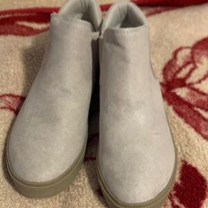 NWOT Dr. Scholl's Light Gray Combat Boots
